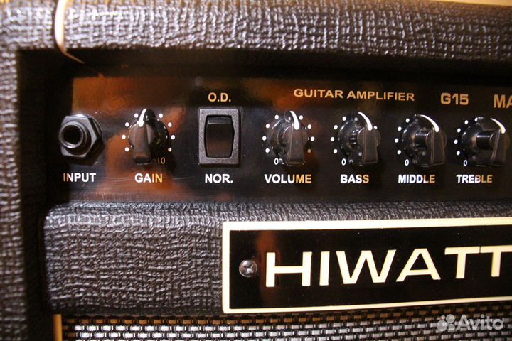 Гитарный комбоусилитель Hiwatt Maxwatt G15
