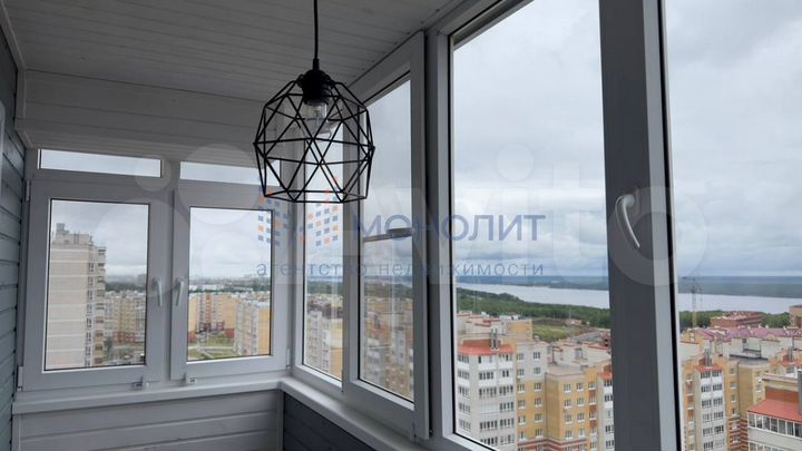 3-к. квартира, 83 м², 14/16 эт.