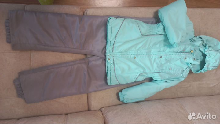 Костюм демисезонный для девочки 128 раз