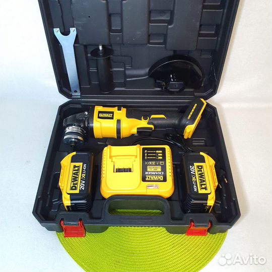 Ушм болгарка 125 DeWalt аккумуляторная