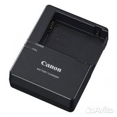 Зарядное устройство Canon / Nikon / Sony