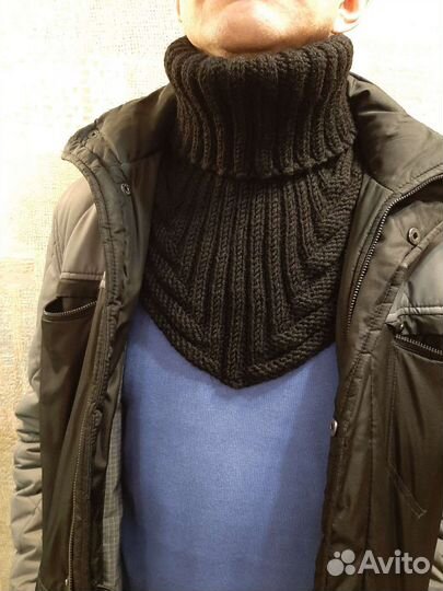 Манишка вязаная