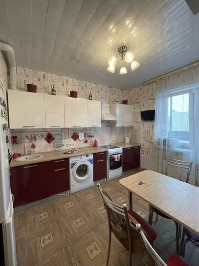 2-к. квартира, 45 м², 4/19 эт.