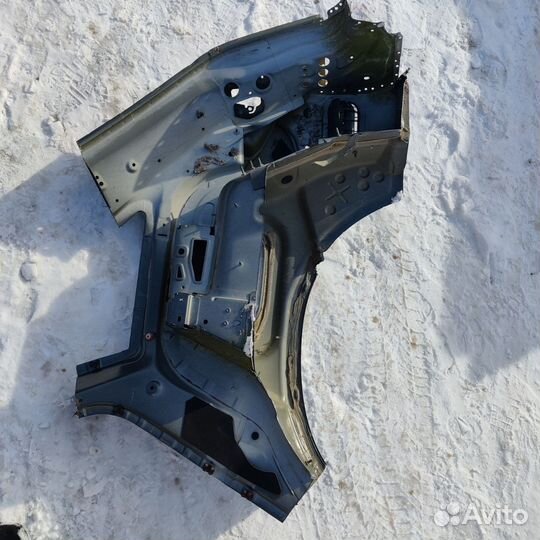 Крыло заднее правое Mercedes glc x253