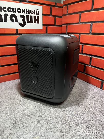 Портативная колонка JBL PartyBox Encore Essential