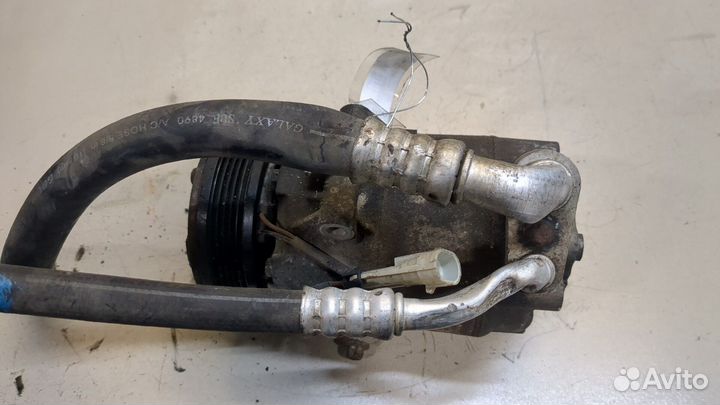 Компрессор кондиционера Opel Astra H