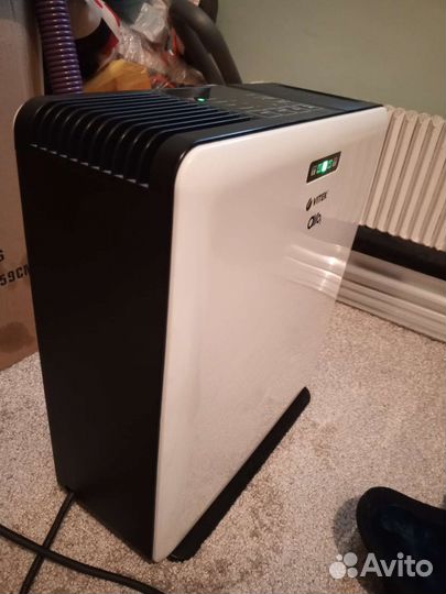 Воздухоувлажнитель Vitek VT-1770 W