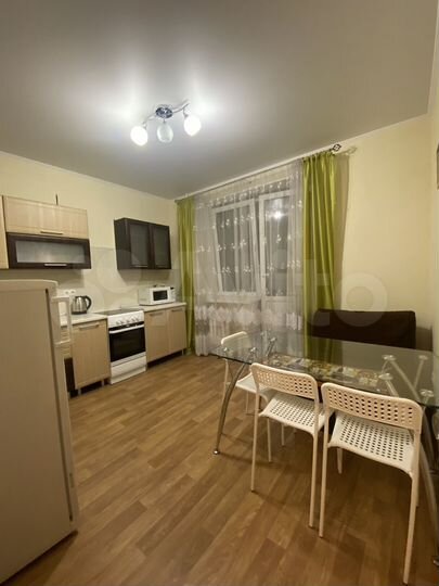1-к. квартира, 45 м², 8/16 эт.