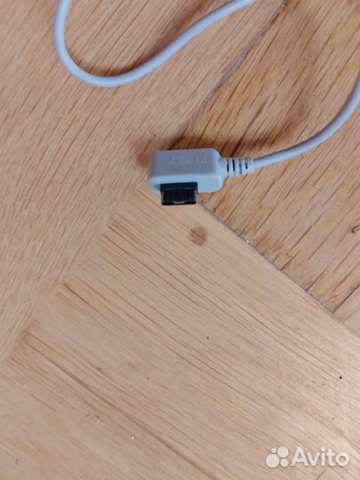 Наушники для телефонов LG KE970, провод USB и др