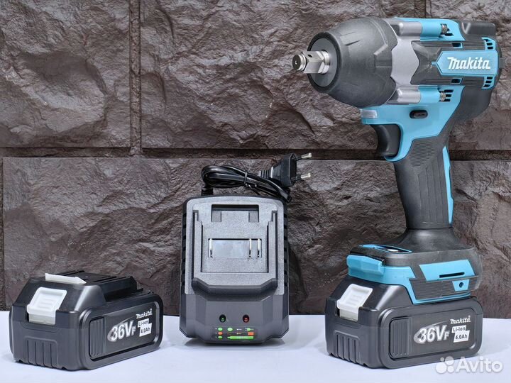 Гайковерт Makita 700N.m