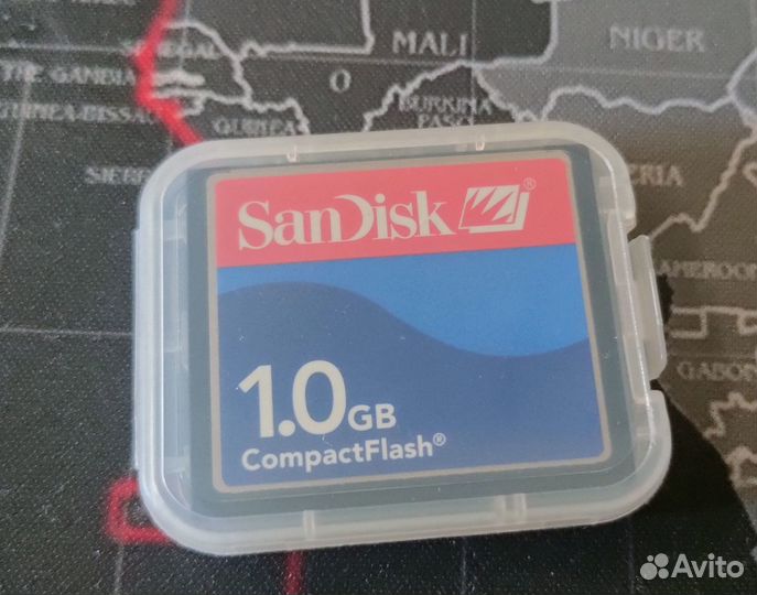 Карта памяти Sandisk CF