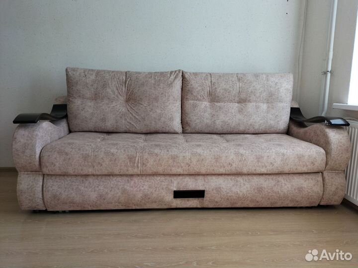 Диван прямой раскладной