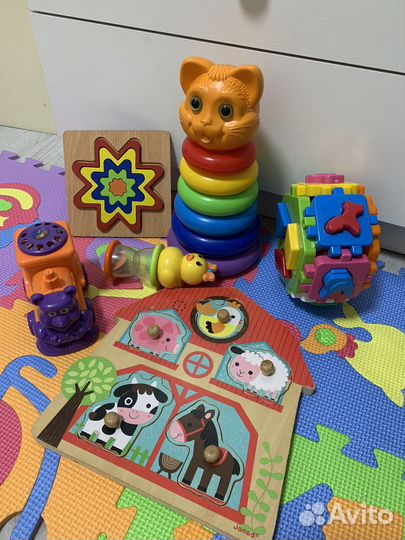 Развивающие игрушки