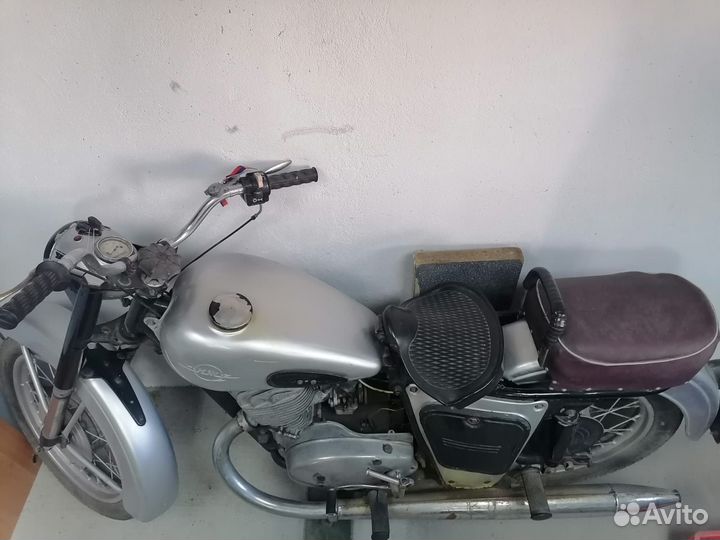 Мотоцикл иж 56