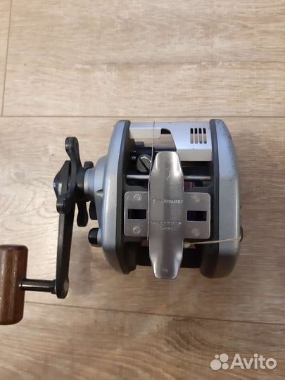 Shimano SLS GT2000 катушка мультипликаторная