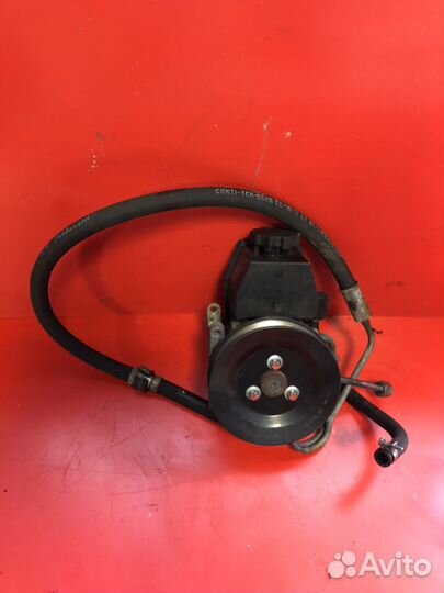 Насос гура к Мерседес Спринтер 2.9 тди