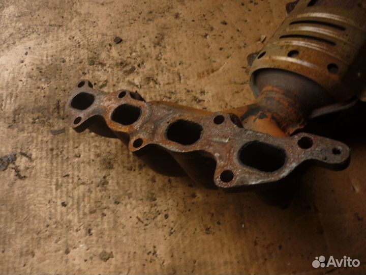 Выпускной коллектор Киа Рио 1