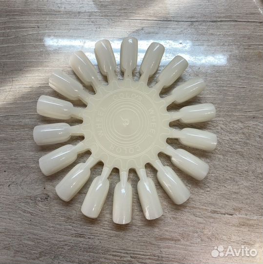 Типсы для маникюра