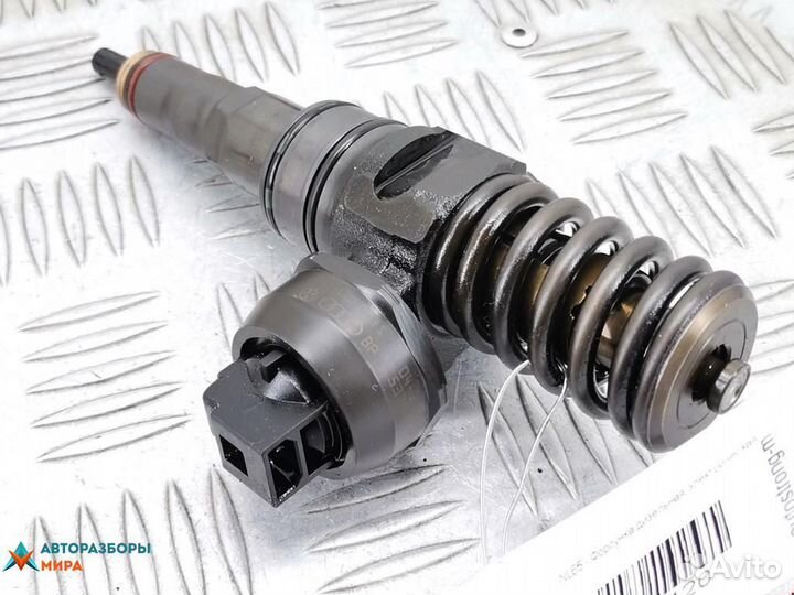 Форсунка Volkswagen Touareg 2005 07Z130073T