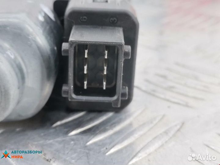 Стеклоподъемник передний левый Opel Meriva