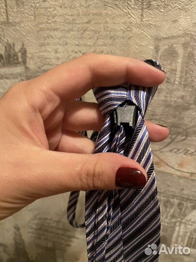 Галстук на мальчика с застежкой / регулятором