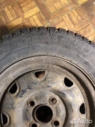 Pirelli Cinturato P4 175/70 R13