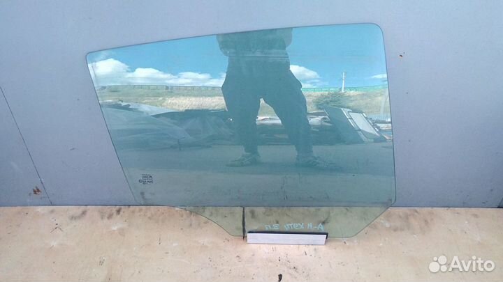 Стекло задней правой двери Опель Астра Н Хэтчбек