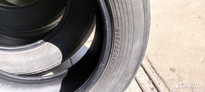 Yokohama BluEarth AE50 215/65 R17 99V