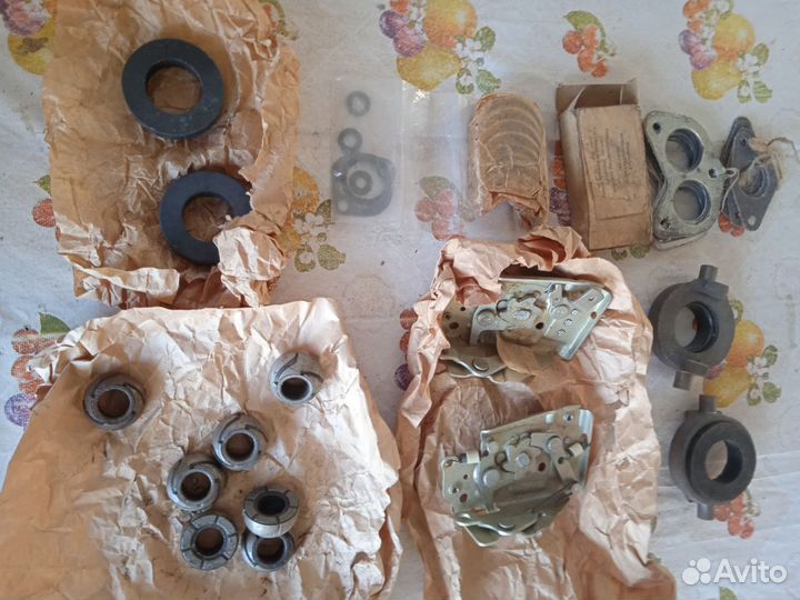 Запчасти на автомобиль Москвич