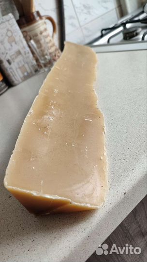 Воск пчелиный