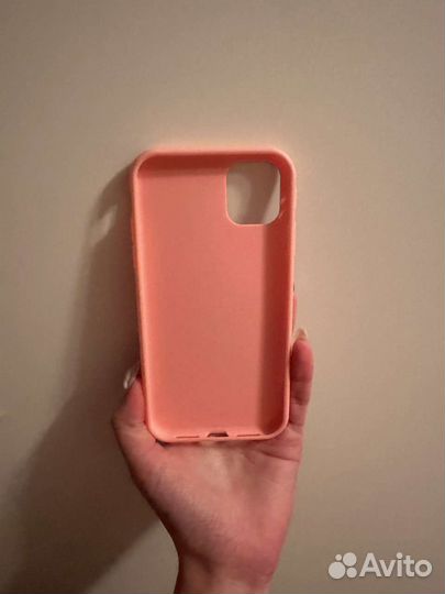 Чехол на iPhone 11