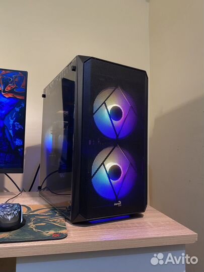Красивый Игровой пк с монитором 24/CS107