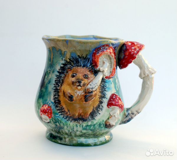 Большая кружка с декором 