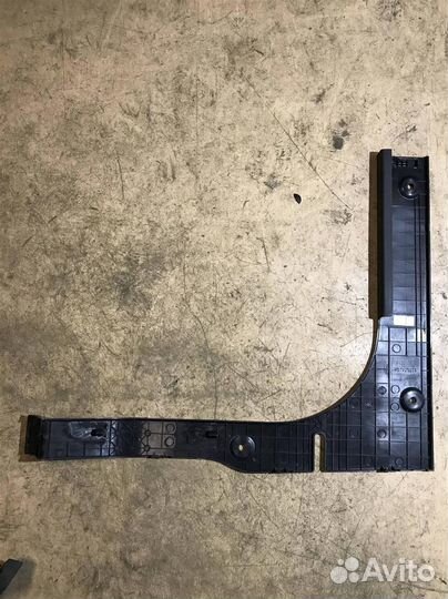 Обшивка багажника Hyundai Solaris 2 17