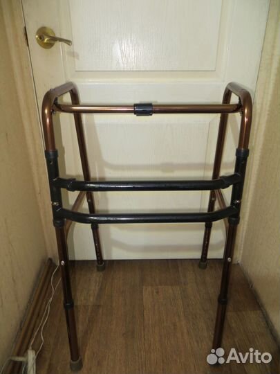 Продам,меняю ходунки