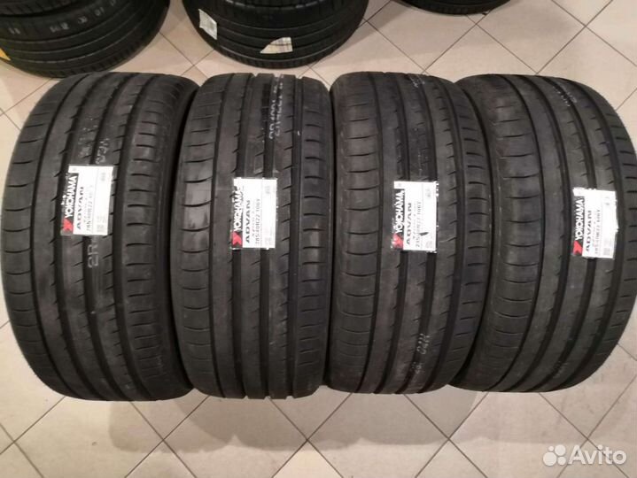 Yokohama Advan Sport V105 285/40 R22 106Y