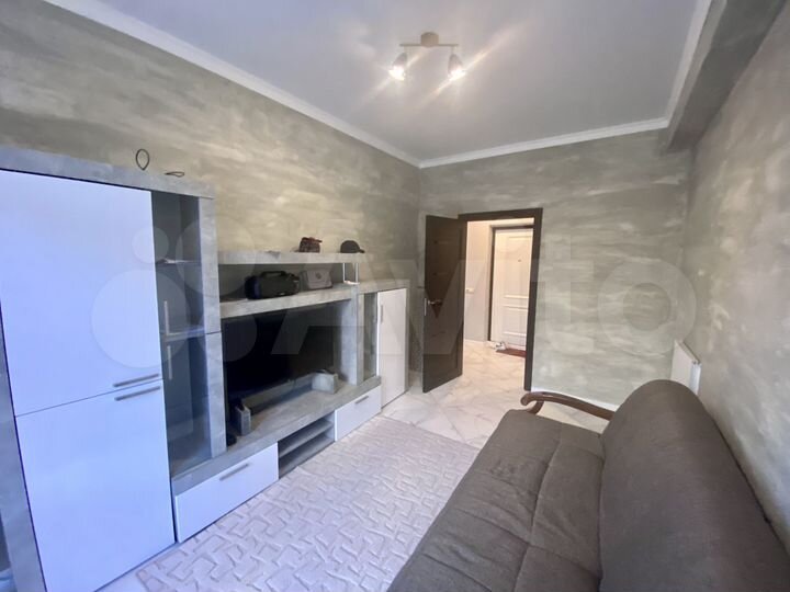 1-к. квартира, 37 м², 3/12 эт.