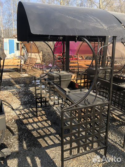 Кованые мангалы с крышей