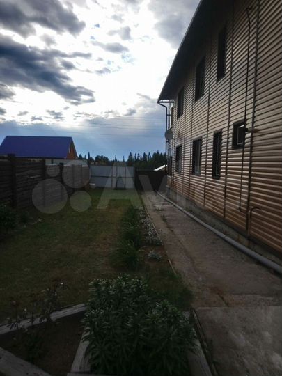 Дом 204 м² на участке 5 сот.