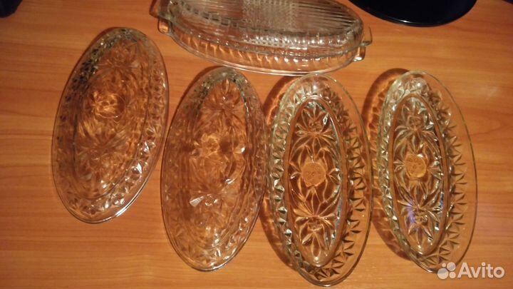 Селедочницы 5шт стекло 2рисунка СССР