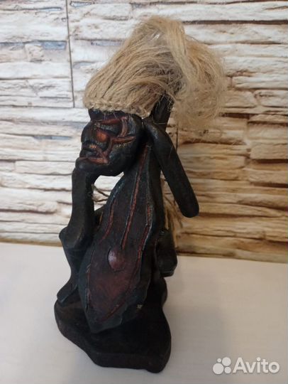 Сувениры из дерева