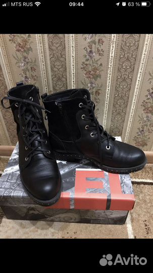 Ботинки девичьи Лель 38