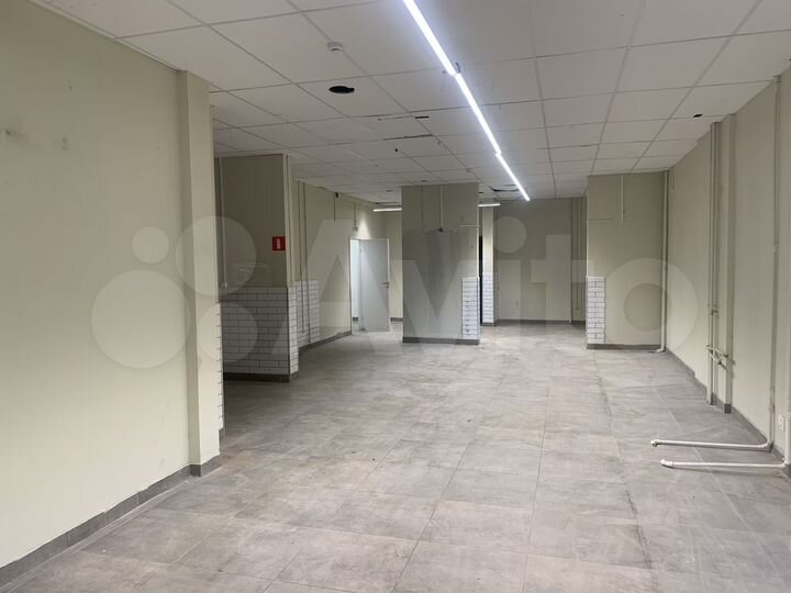 Торговая площадь, 220 м²