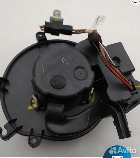 203 Мерседес моторчик печки