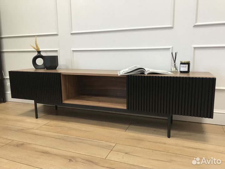 Тумба под тв в шпоне Walnut Black