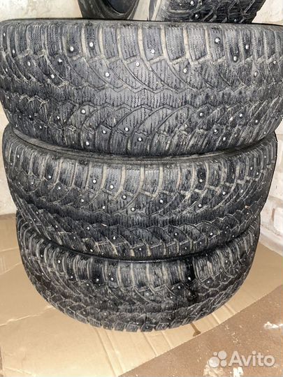 Pirelli Formula Ice 225/65 R17 102T