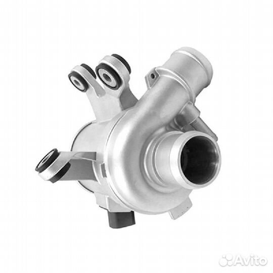 Водяная помпа Mercedes-Benz W205 A2742000107