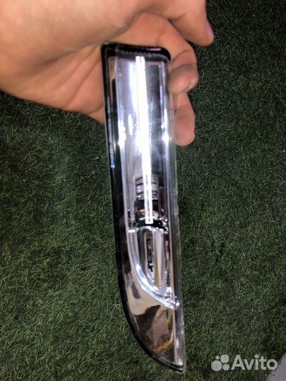 Указатель поворота на Porshe Panamera