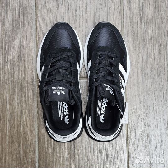 Кроссовки демисезонные Adidas, 36-41