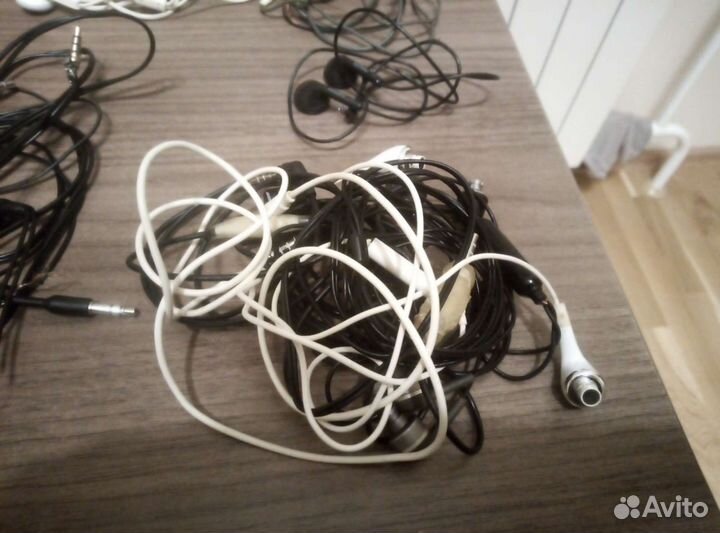 Наушники проводные 15 штук